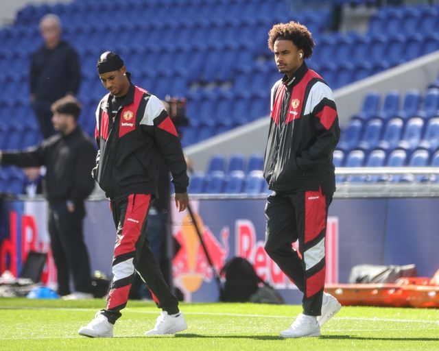 Joshua Zirkzee of Manchester United arrives during the Premier League match Everton vs Manchester United at Hill Dickinson Stadium, Liverpool, United Kingdom on 06 September 2026

(Photo by Mark Cosgrove/News Images)