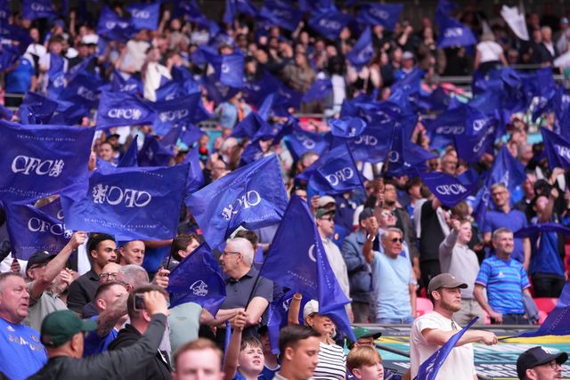 Chelsea fans wave their flags ahead of kick off during the Emirates FA Cup Semi-Final match Chelsea vs Leeds United at Wembley Stadium, London, United Kingdom on 26 April 2026

(Photo by Harvey Murphy/News Images)
