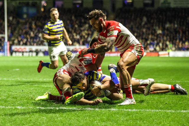 Toby King of Warrington Wolves goes over for a try during the Betfred Super League Round 1 match Warrington Wolves vs St Helens at The Halliwell Jones Stadium, Warrington, United Kingdom on 13 February 2026

(Photo by Alfie Cosgrove/News Images)