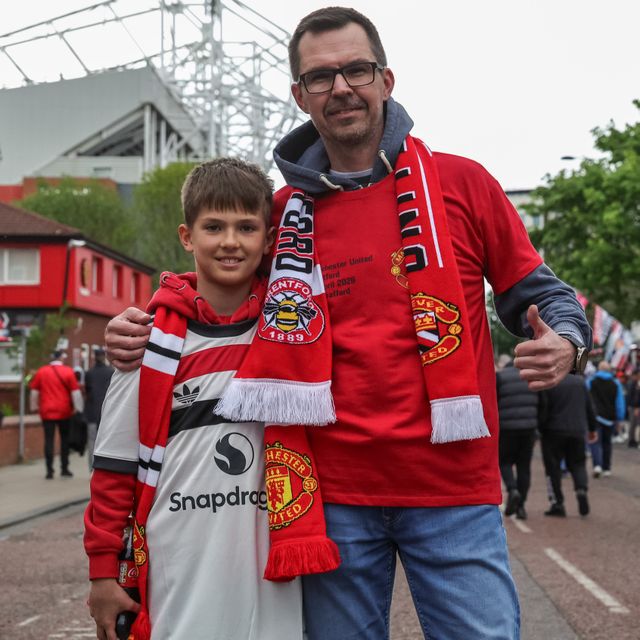 Manchester United fans make their way to Old Trafford during the Premier League match Manchester United vs Brentford at Old Trafford, Manchester, United Kingdom on 27 April 2026

(Photo by Mark Cosgrove/News Images)