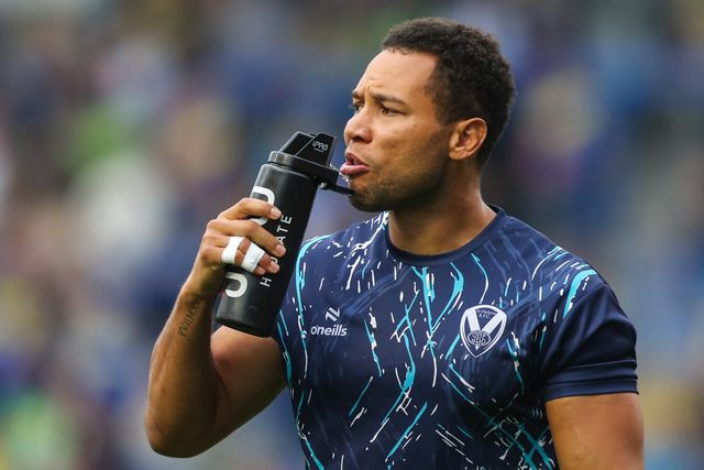 Moses Mbye of St. Helens during the pre-game warm up ahead of the Betfred Super League Round 25 match Warrington Wolves vs St Helens at Halliwell Jones Stadium, Warrington, United Kingdom, 7th September 2024

(Photo by Gareth Evans/News Images)
