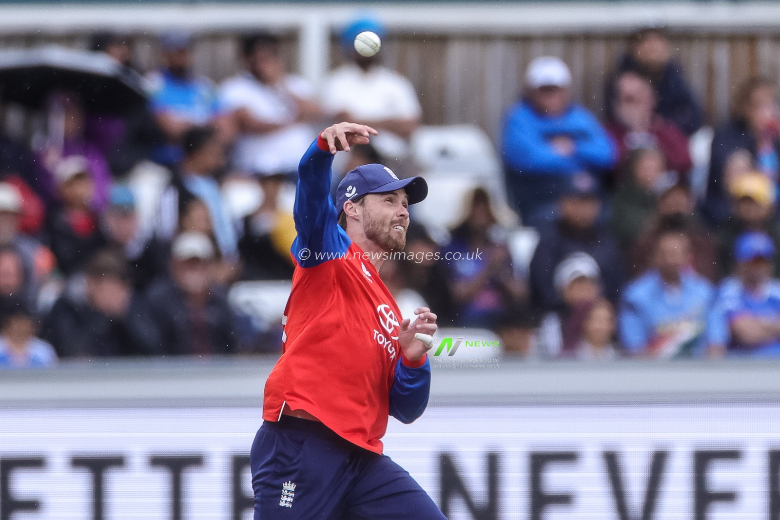Phil Salt of England fields the ball during the First Vitality T20 International match England vs India at Banks Homes Riverside Stadium, Chester-le-street, United Kingdom on 01 July 2026

(Photo by Mark Cosgrove/News Images)