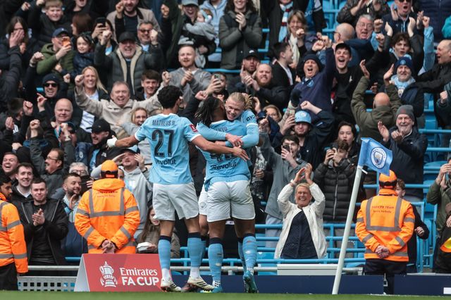 Erling Haaland of Manchester City celebrates his goal to make it 2-0 during the Emirates FA Cup Quarter-Final match Manchester City vs Liverpool at Etihad Stadium, Manchester, United Kingdom on 04 April 2026

(Photo by Mark Cosgrove/News Images)