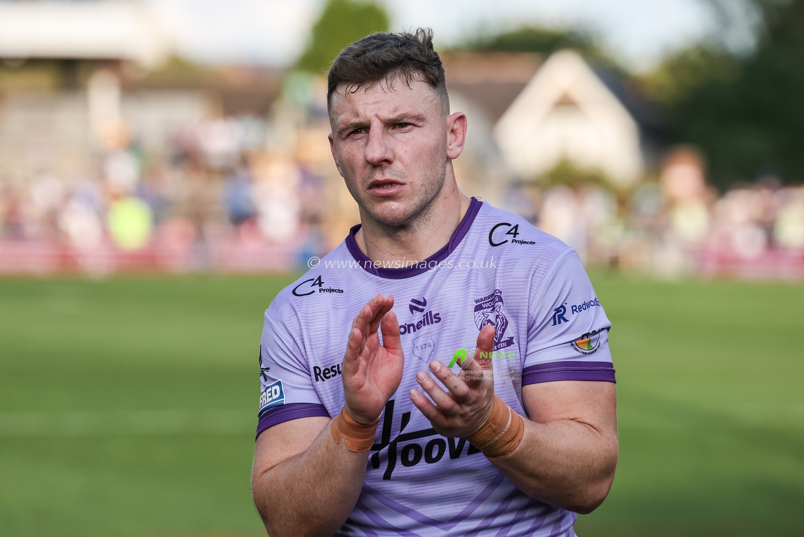 George Williams of Warrington Wolves applauds the traveling fans during the Betfred Super League Round 14 Leeds Rhinos v Warrington Wolves at Headingley Stadium, Leeds, United Kingdom, 14th June 2025

(Photo by Mark Cosgrove/News Images)