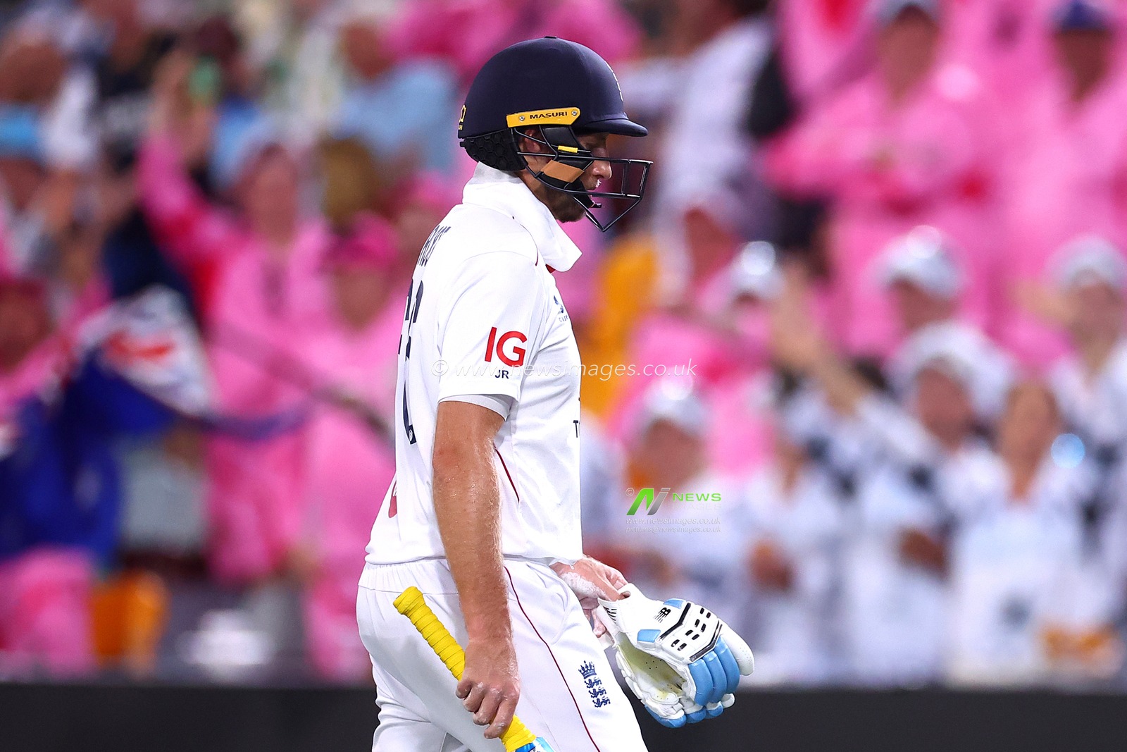 Joe Root of England is dismissed during Day 3 of the Second Test in the NRMA Insurance Ashes Series Australia vs England at The Gabba, Brisbane Cricket Ground, Brisbane, Australia, 6th December 2025

(Photo by Patrick Hoelscher/News Images)

*** GER AUT SUI OUT ***