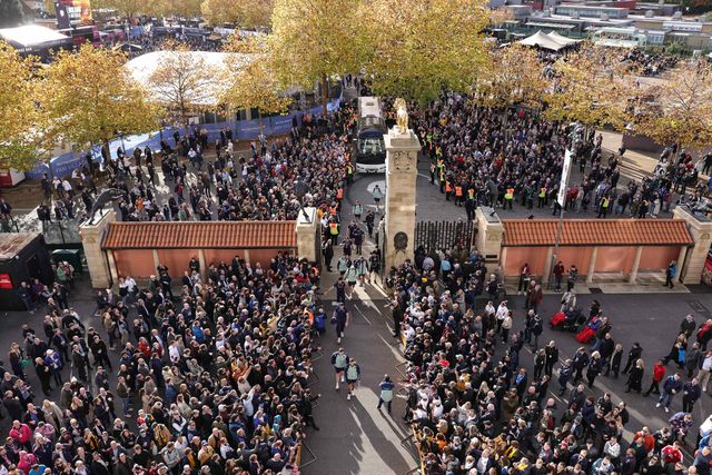 Australia players arrive during the Quilter Nations Series 2025 match England vs Australia at Allianz Stadium, Twickenham, United Kingdom, 1st November 2025

(Photo by Mark Cosgrove/News Images)

*** GER AUT SUI OUT ***