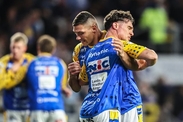 Ryan Hall of Leeds Rhinos and Brodie Croft of Leeds Rhinos in the pre-game warm up during the Betfred Super League round 26 match Leeds Rhinos vs Catalans Dragons at Headingley Stadium, Leeds, United Kingdom, 11th September 2025

(Photo by Alfie Cosgrove/News Images)