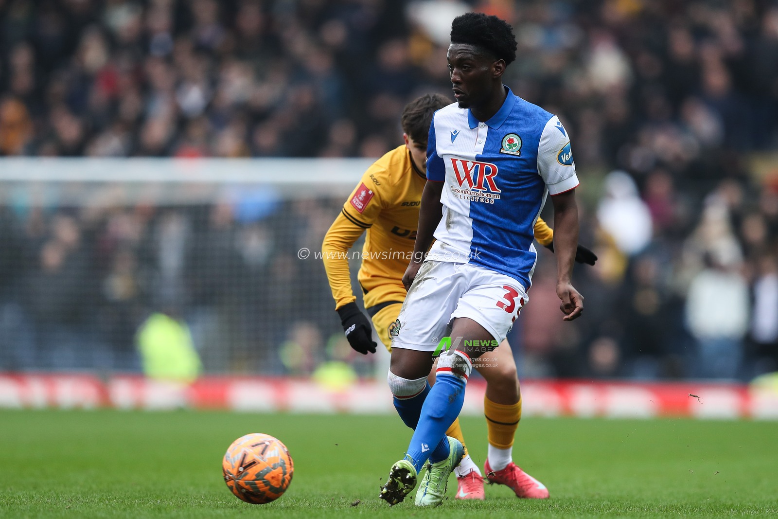 Amario Cozier-Duberry of Blackburn Rovers passes the ball during the Emirates FA Cup Fourth Round Blackburn Rovers vs Wolverhampton Wanderers at Ewood Park, Blackburn, United Kingdom, 9th February 2025

(Photo by Gareth Evans/News Images)
