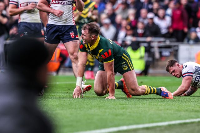 Angus Crichton of Australia goes over for a try during the The Ashes Series 2025 England vs Australia at Wembley Stadium, London, United Kingdom, 25th October 2025

(Photo by Alfie Cosgrove/News Images)
