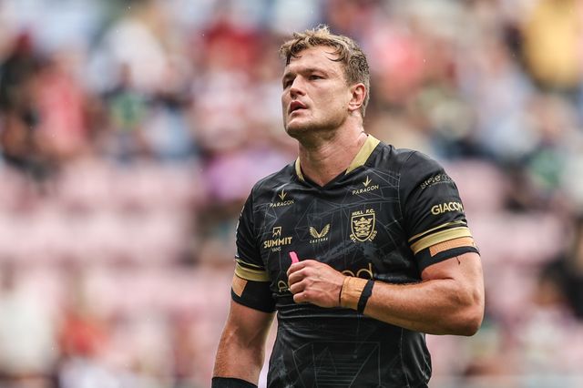 Liam Knight of Hull FC during pre-game warm up during the Betfred Super League Round 19 match Wigan Warriors vs Hull FC at The Brick Community Stadium, Wigan, United Kingdom, 19th July 2025

(Photo by Alfie Cosgrove/News Images)