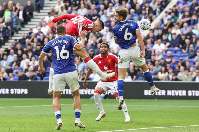 Benjamin Sesko of Manchester United scores to make it 0-2 during the Premier League match Everton vs Manchester United at Hill Dickinson Stadium, Liverpool, United Kingdom on 06 September 2026

(Photo by Mark Cosgrove/News Images)