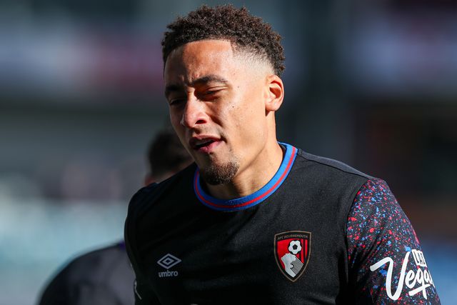 Marcus Tavernier of Bournemouth warms up ahead of the Premier League match Burnley vs Bournemouth at Turf Moor, Burnley, United Kingdom on 14 March 2026

(Photo by Jorge Horsted/News Images)