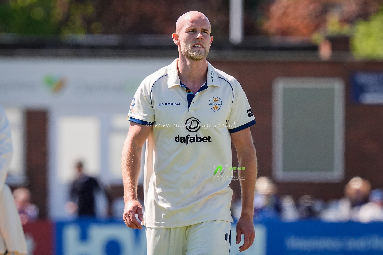 Zak Chappell of Derbyshire walks back to the boundary after an over during the County Championship Division Two Derbyshire vs Gloucestershire at The Central Co-Op County Ground, Derby, United Kingdom on 24 April 2026

(Photo by Maynard Manyowa/News Images)