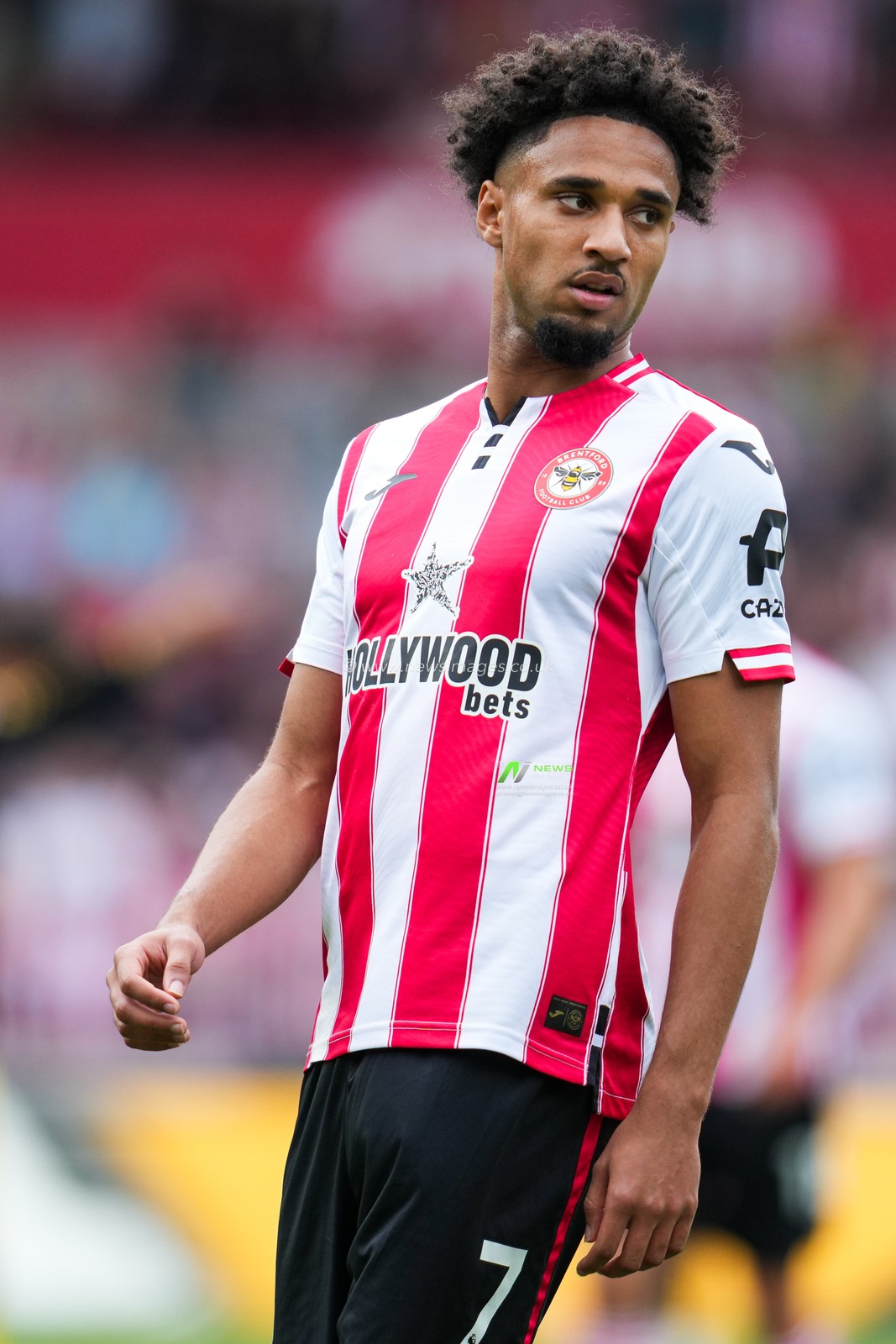 Kevin Schade of Brentford during the Premier League match Brentford vs Manchester United at The Gtech Community Stadium, London, United Kingdom, 27th September 2025

(Photo by Harvey Murphy/News Images)