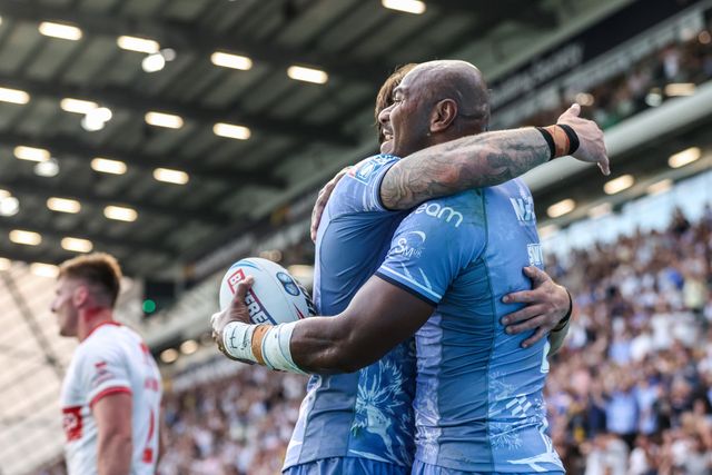 Maika Sivo of Leeds Rhinos celebrates his try during the Betfred Super League round 16 match Leeds Rhinos vs Hull KR at AMT Headingley Stadium, Leeds, United Kingdom on 26 June 2026

(Photo by Alfie Cosgrove/News Images)