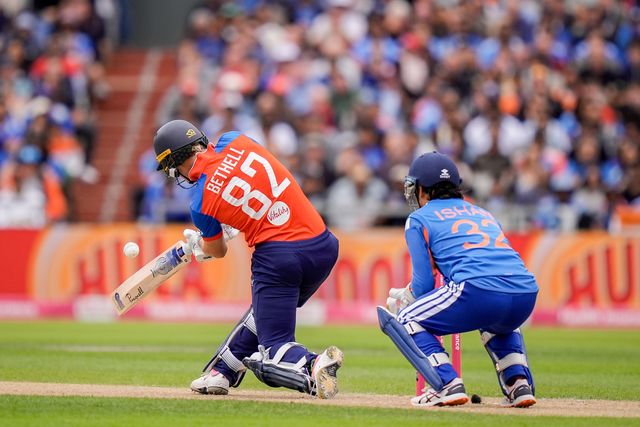 Jacob Bethell of England hits a four during the Second Vitality T20 International match England vs India at Old Trafford, Manchester, United Kingdom on 04 July 2026

(Photo by Maynard Manyowa/News Images)