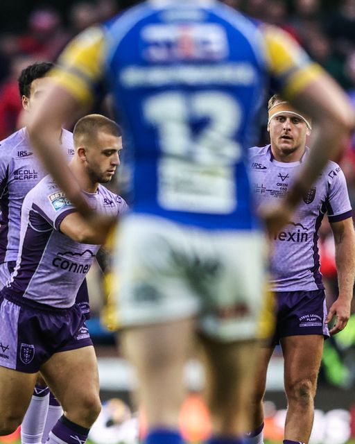 Mikey Lewis of Hull KR and Jez Litten of Hull KR during the Betfred Super League round 23 match Leeds Rhinos vs Hull KR at Headingley Stadium, Leeds, United Kingdom, 21st August 2025

(Photo by Alfie Cosgrove/News Images)