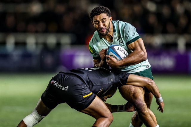 Gabriel Hamer-Webb of Leicester Tigers is tackled by Nathan Greenwood of Newcastle Red Bulls during the Premiership Rugby Cup match Newcastle Red Bulls vs Leicester Tigers at Kingston Park, Newcastle, United Kingdom, 31st October 2025

(Photo by Alfie Cosgrove/News Images)

*** GER AUT SUI OUT ***