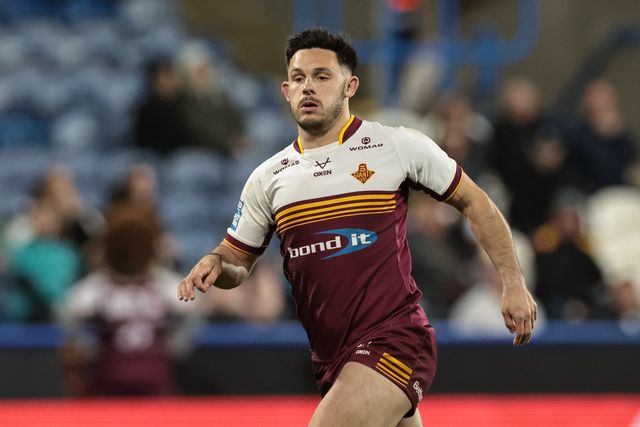 Niall Evalds of Huddersfield Giants during the Betfred Super League round 8 match Huddersfield Giants vs Leeds Rhinos at Accu Stadium, Huddersfield, United Kingdom on 17 April 2026

(Photo by Mark Cosgrove/News Images)