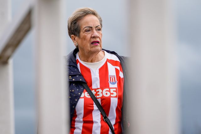 Stoke City fans arrive at the stadium during the Sky Bet Championship match Stoke City vs Sheffield Wednesday at Bet365 Stadium, Stoke On Trent, United Kingdom on 03 April 2026

(Photo by Maynard Manyowa/News Images)