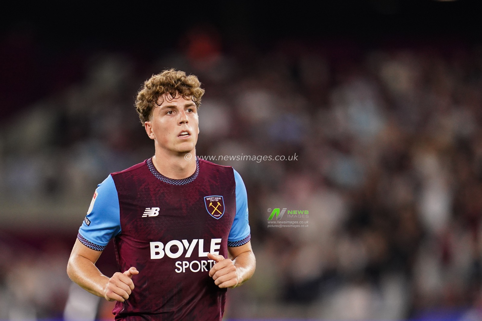 Arne Engels of West Ham United during the Sky Bet Championship match West Ham United vs Wolverhampton Wanderers at London Stadium, London, United Kingdom on 01 September 2026

(Photo by Harvey Murphy/News Images)