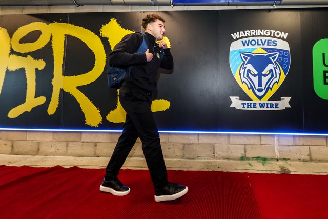 Cai Taylor-Wray of Warrington Wolves arrives during the Betfred Super League Round 3 match Warrington Wolves vs Wakefield Trinity at The Halliwell Jones Stadium, Warrington, United Kingdom on 28 February 2026

(Photo by Alfie Cosgrove/News Images)