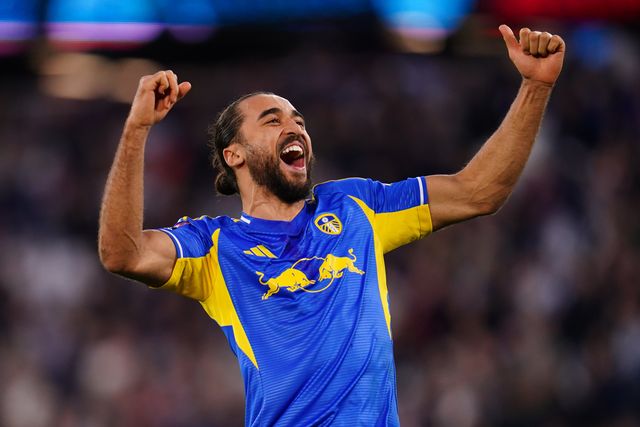 Dominic Calvert-Lewin of Leeds United celebrates quarter final win during the Emirates FA Cup Quarter-Final match West Ham United vs Leeds United at London Stadium, London, United Kingdom on 04 April 2026

(Photo by Harvey Murphy/News Images)