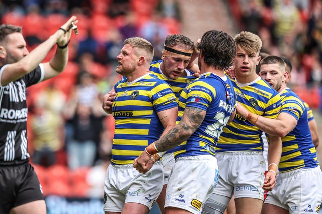 Ben Currie of Warrington Wolves celebrates his try during the Betfred Challenge Cup Semi-Finals match Warrington Wolves vs Hull KR at Eco-Power Stadium, Doncaster, United Kingdom on 10 May 2026

(Photo by Alfie Cosgrove/News Images)