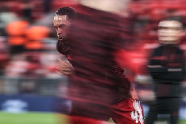 Virgil van Dijk of Liverpool in the pregame warmup session during the UEFA Champions League last 16 second leg match Liverpool vs Galatasaray at Anfield, Liverpool, United Kingdom on 18 March 2026

(Photo by Alfie Cosgrove/News Images)