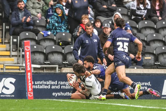 Tom Briscoe of Hull FC goes over for a try during the Betfred Super League round 10 match Hull FC vs Toulouse Olympique at MKM Stadium, Hull, United Kingdom on 03 May 2026

(Photo by Alfie Cosgrove/News Images)