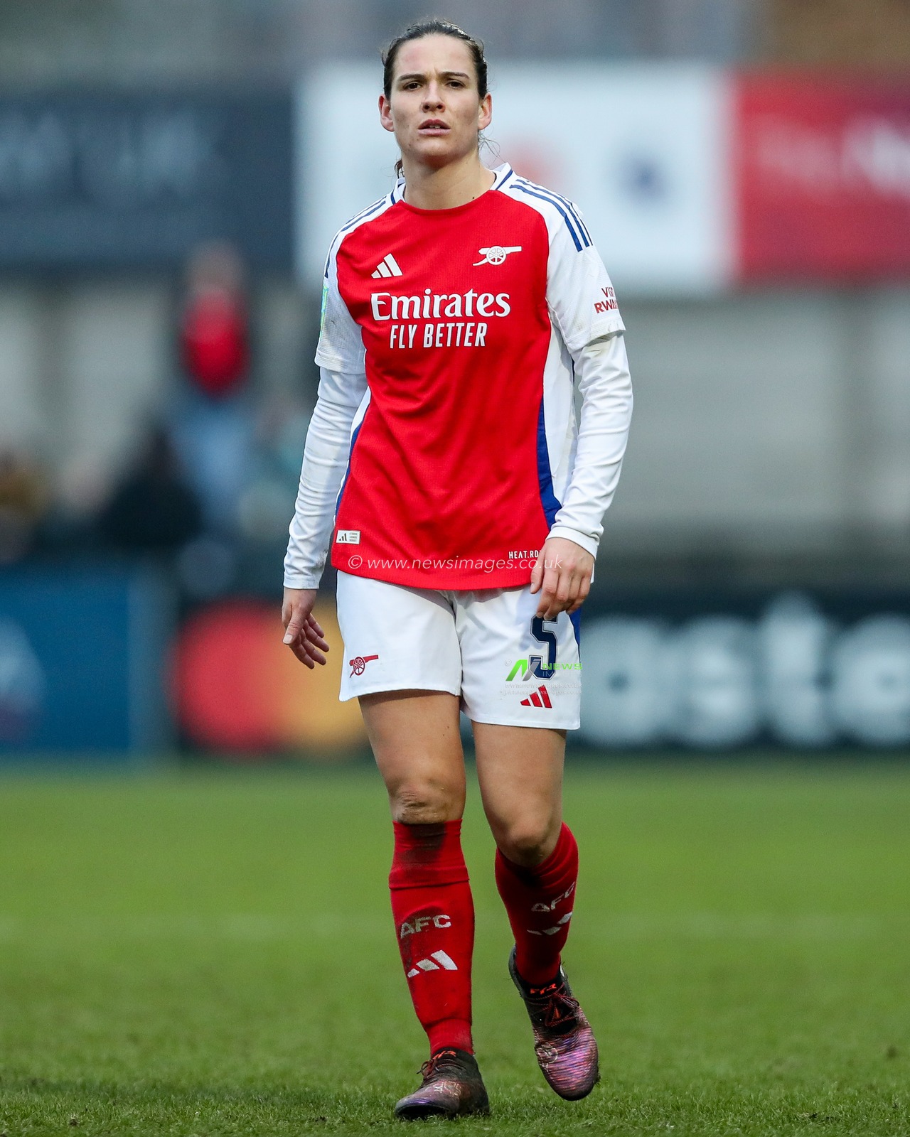 Laia Codina of Arsenal looks on during the Adobe Women's FA Cup 5th Round match Arsenal Women vs London City Lionesses at Managata Pay UK Stadium, Borehamwood, United Kingdom, 9th February 2025

(Photo by Izzy Poles/News Images)