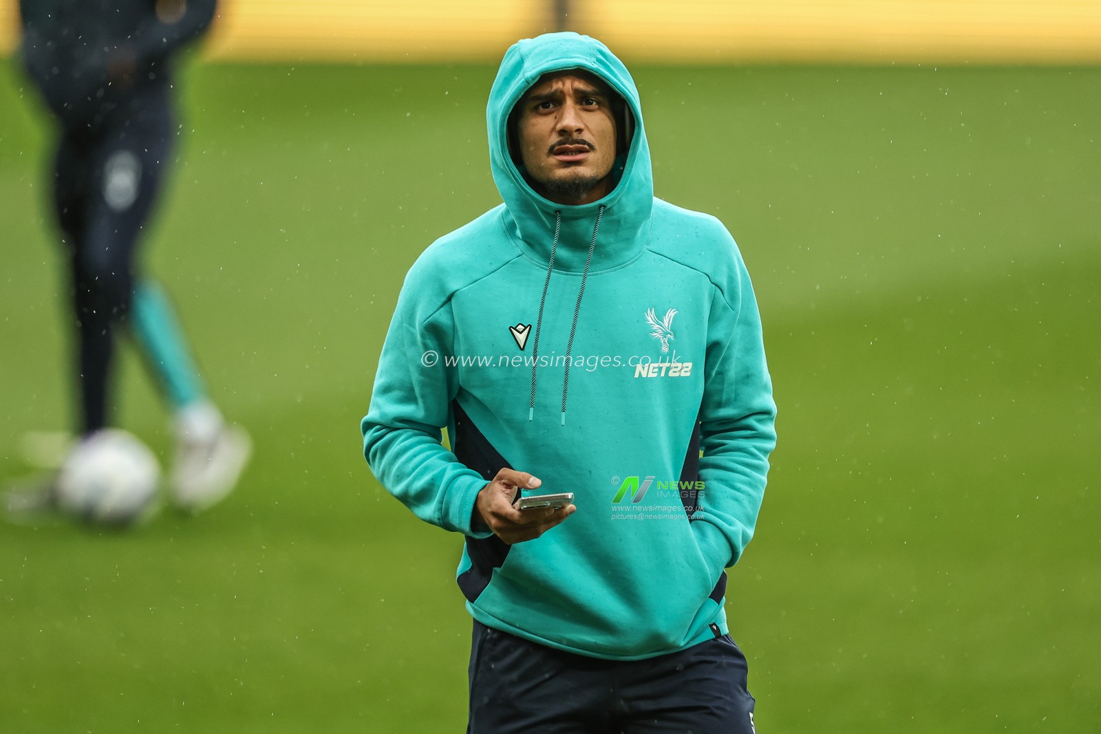 Maxence Lacroix of Crystal Palace arrives during the Premier League match Newcastle United vs Crystal Palace at St. James's Park, Newcastle, United Kingdom, 16th April 2025

(Photo by Mark Cosgrove/News Images)