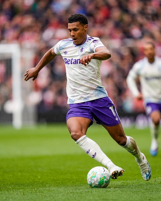 Ollie Watkins of Aston Villa makes a run with the ball  during the Premier League match Nottingham Forest vs Aston Villa at City Ground, Nottingham, United Kingdom on 12 April 2026

(Photo by Maynard Manyowa/News Images)