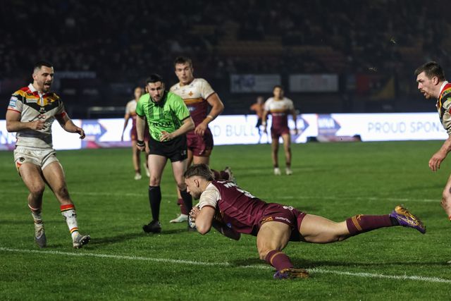 Tristan Powell of Huddersfield Giants goes over for a try during the Betfred Super League Round 5 match Bradford Bulls vs Huddersfield Giants at Odsal Stadium, Bradford, United Kingdom on 20 March 2026

(Photo by Mark Cosgrove/News Images)