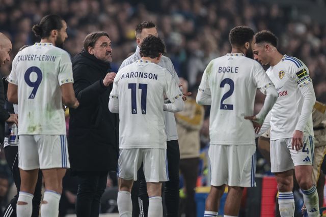 Daniel Farke manager of Leeds United gives instruction during a break in play during the Premier League match Leeds United vs Brentford at Elland Road, Leeds, United Kingdom on 21 March 2026

(Photo by Mark Cosgrove/News Images)