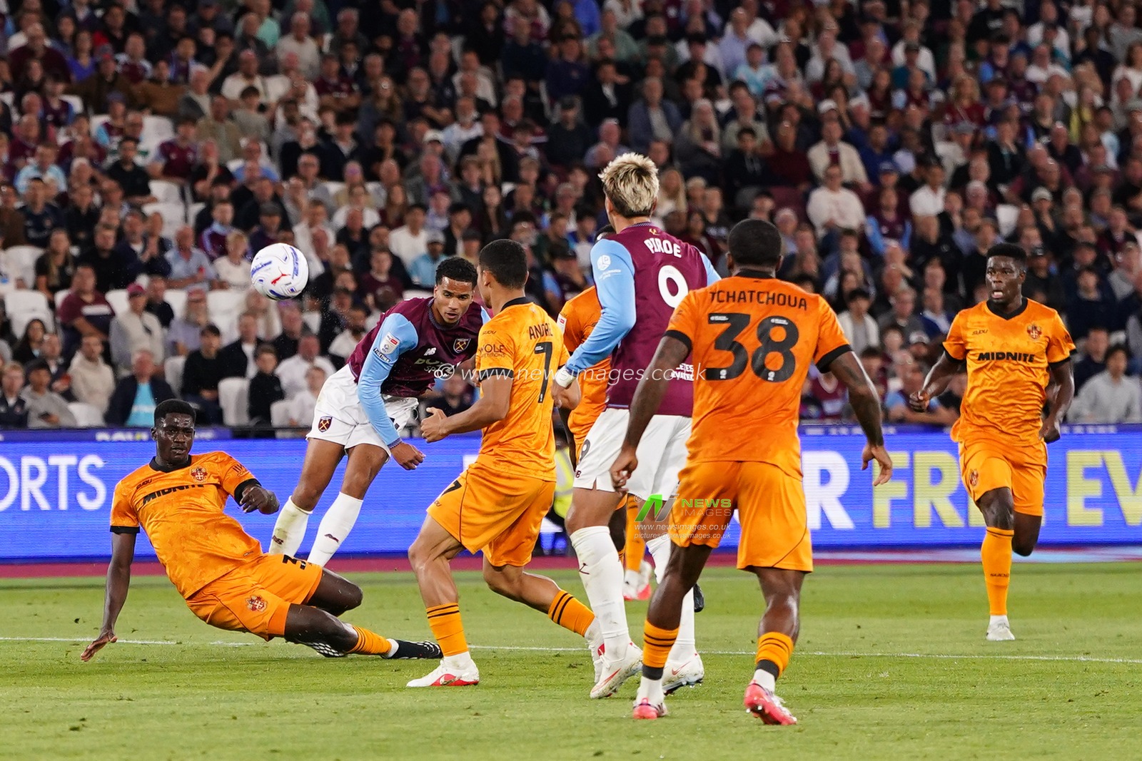 Sky Bet Championship: West Ham United v Wolverhampton Wanderers