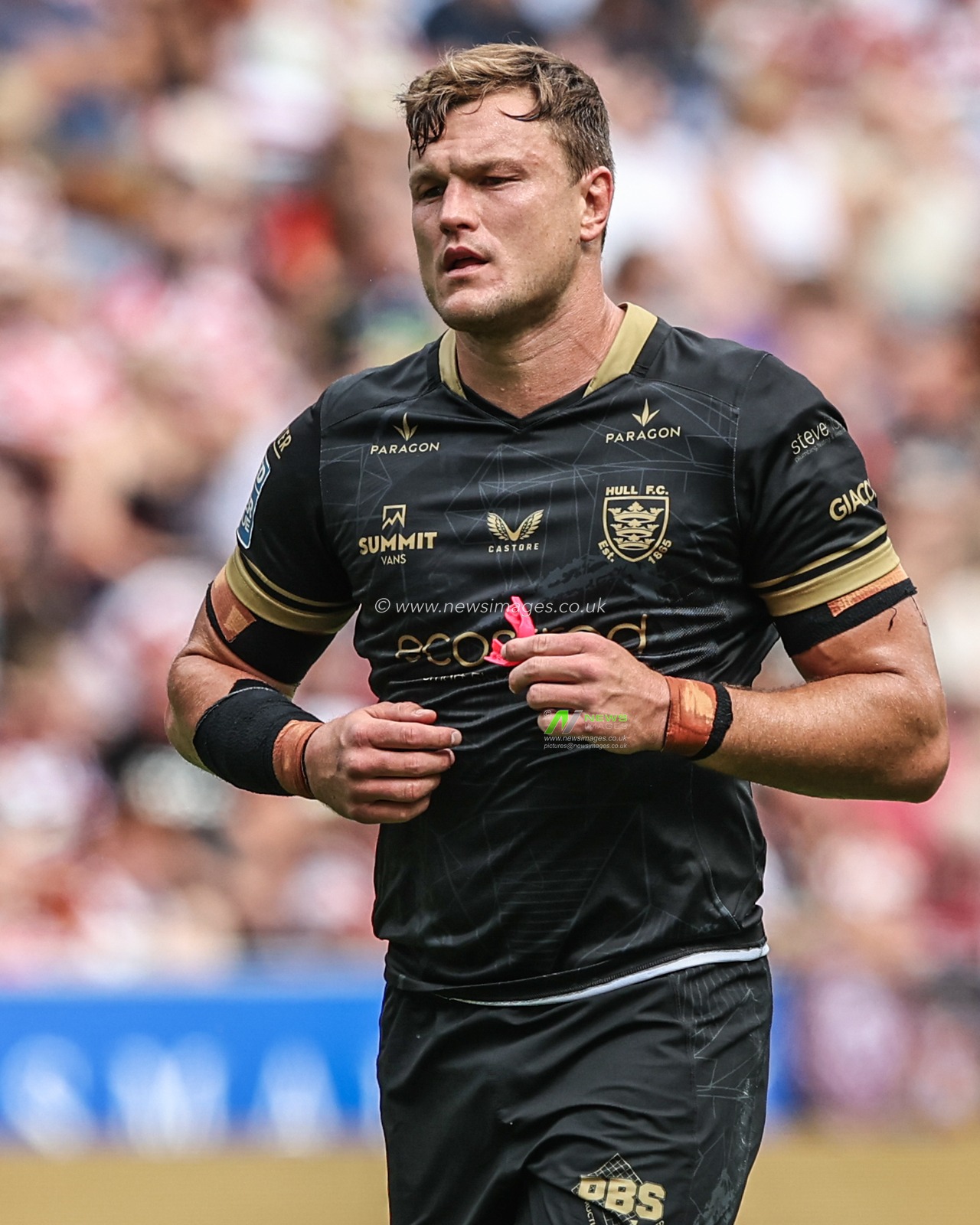 Liam Knight of Hull FC during the Betfred Super League Round 19 match Wigan Warriors vs Hull FC at The Brick Community Stadium, Wigan, United Kingdom, 19th July 2025

(Photo by Alfie Cosgrove/News Images)
