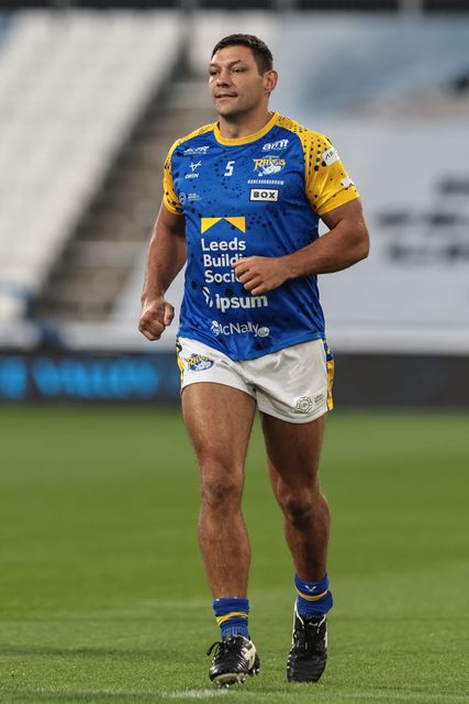 Ryan Hall of Leeds Rhinos in the pre-game warm up during the Betfred Super League Round 25 match Huddersfield Giants vs Leeds Rhinos at Accu Stadium, Huddersfield, United Kingdom, 4th September 2025

(Photo by Mark Cosgrove/News Images)