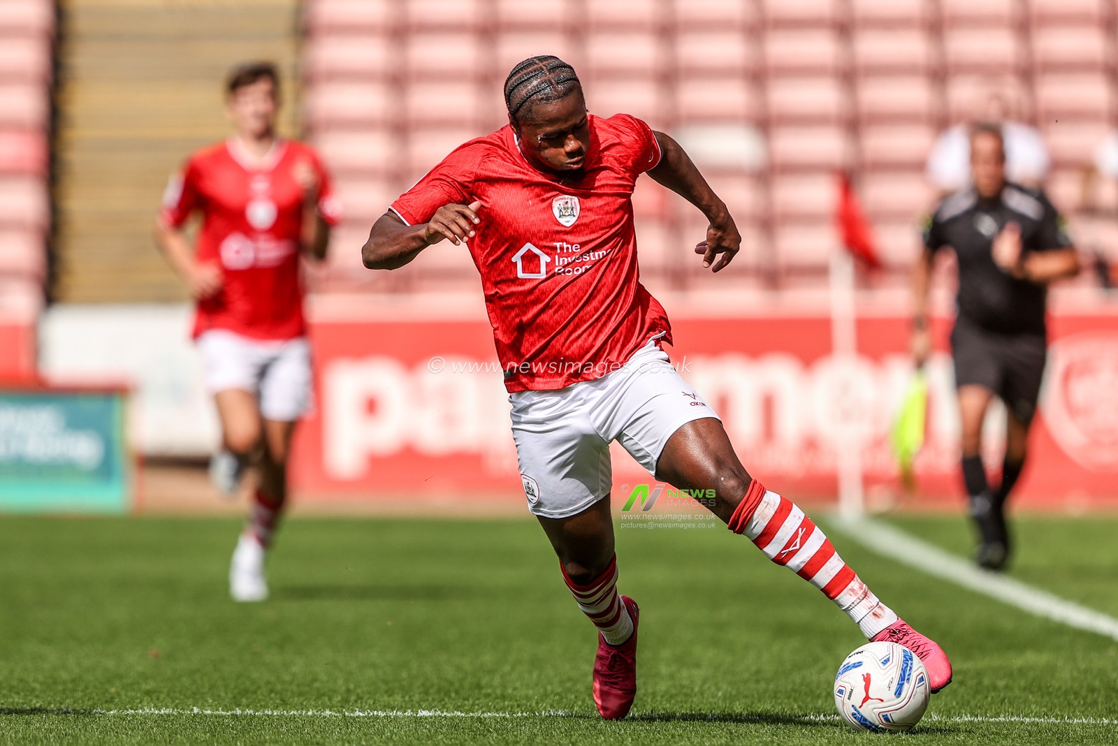 Sky Bet League One: Barnsley v Bromley