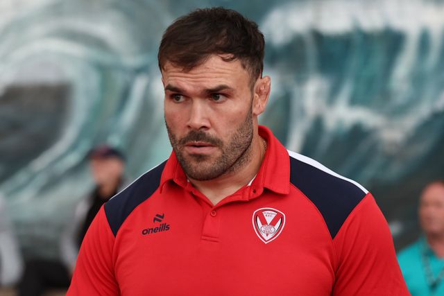 Alex Walmsley of St. Helens arrives during the Betfred Super League Round 24 match Hull KR vs St Helens at Sewell Group Craven Park, Kingston upon Hull, United Kingdom, 29th August 2025

(Photo by Mark Cosgrove/News Images)