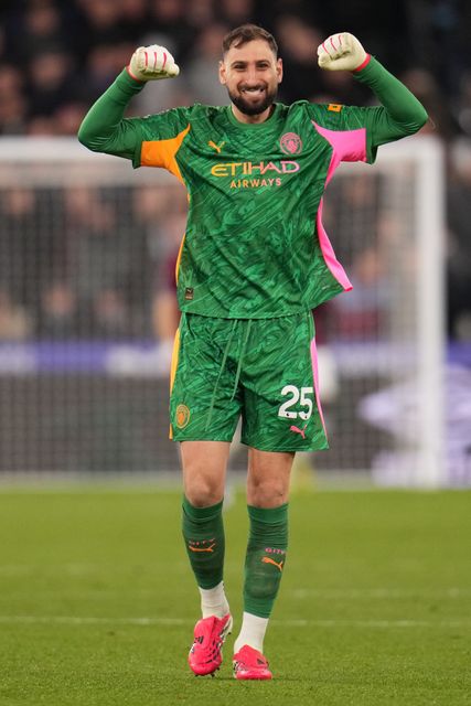 Manchester City goalkeeper Gianluigi Donnarumma during the Premier League match West Ham United vs Manchester City at London Stadium, London, United Kingdom on 14 March 2026

(Photo by Harvey Murphy/News Images)