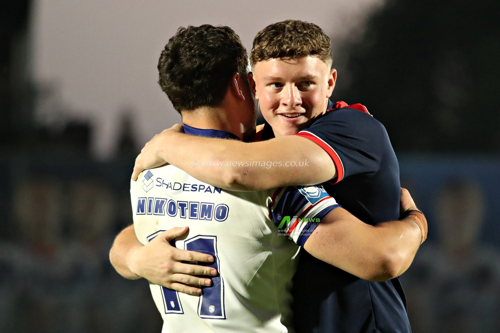 Ellis Lingard and Seth Nikotemo of Wakefield Trinity celebrate after the Betfred Super League round 15 match Wakefield Trinity vs Wigan Warriors at DIY Kitchens Stadium, Wakefield, United Kingdom, 20th June 2025(Photo by Sam Eaden/News Images)