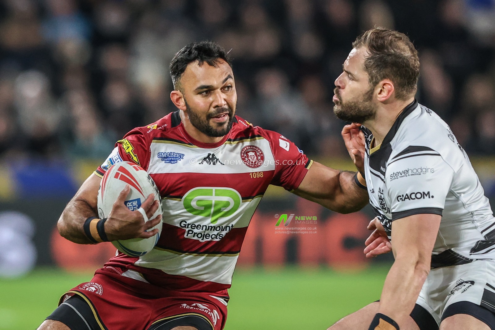 Bevan French of Wigan Warriors in action during the game during the Betfred Super League Round 2 match Hull FC vs Wigan Warriors at MKM Stadium, Hull, United Kingdom, 21st February 2025

(Photo by Alfie Cosgrove/News Images)