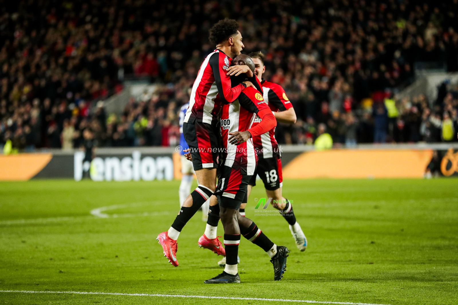 Yoane Wissa of Brentford celebrates his goal with Kevin Schade to make it 1-0 during the Premier League match Brentford vs Everton at The Gtech Community Stadium, London, United Kingdom, 26th February 2025

(Photo by Izzy Poles/News Images)