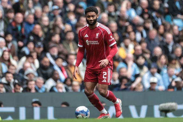 Joe Gomez of Liverpool with the ball during the Emirates FA Cup Quarter-Final match Manchester City vs Liverpool at Etihad Stadium, Manchester, United Kingdom on 04 April 2026

(Photo by Mark Cosgrove/News Images)