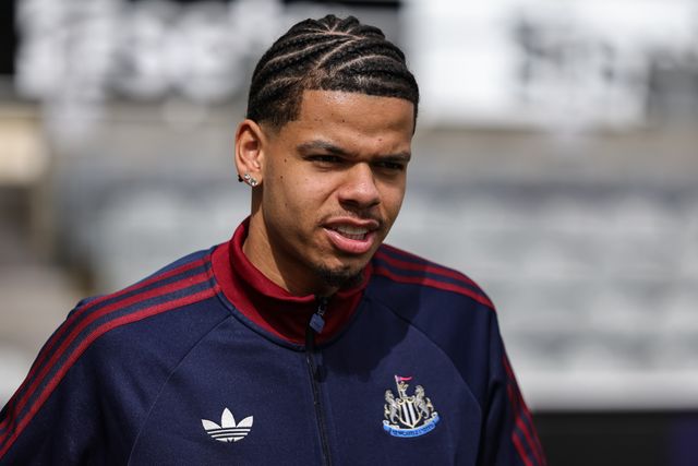 William Osula of Newcastle Untied arrives during the Premier League match Newcastle Untied vs Bournemouth at St. James's Park, Newcastle, United Kingdom on 18 April 2026

(Photo by Mark Cosgrove/News Images)