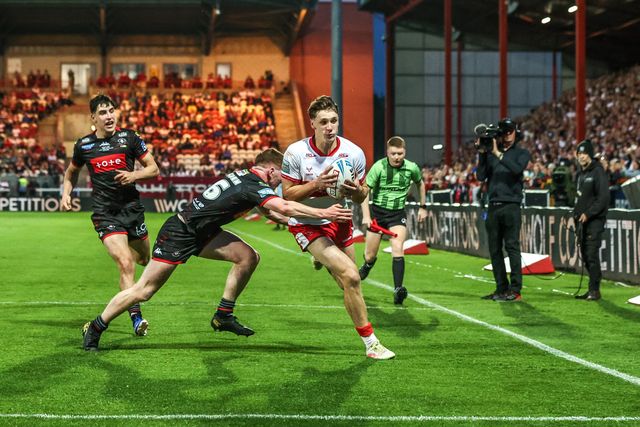 Noah Booth of Hull KR goes over for a try during the Betfred Super League round 12 match Hull KR vs Wigan Warriors at Sewell Group Craven Park, Hull, United Kingdom on 21 May 2026

(Photo by Alfie Cosgrove/News Images)