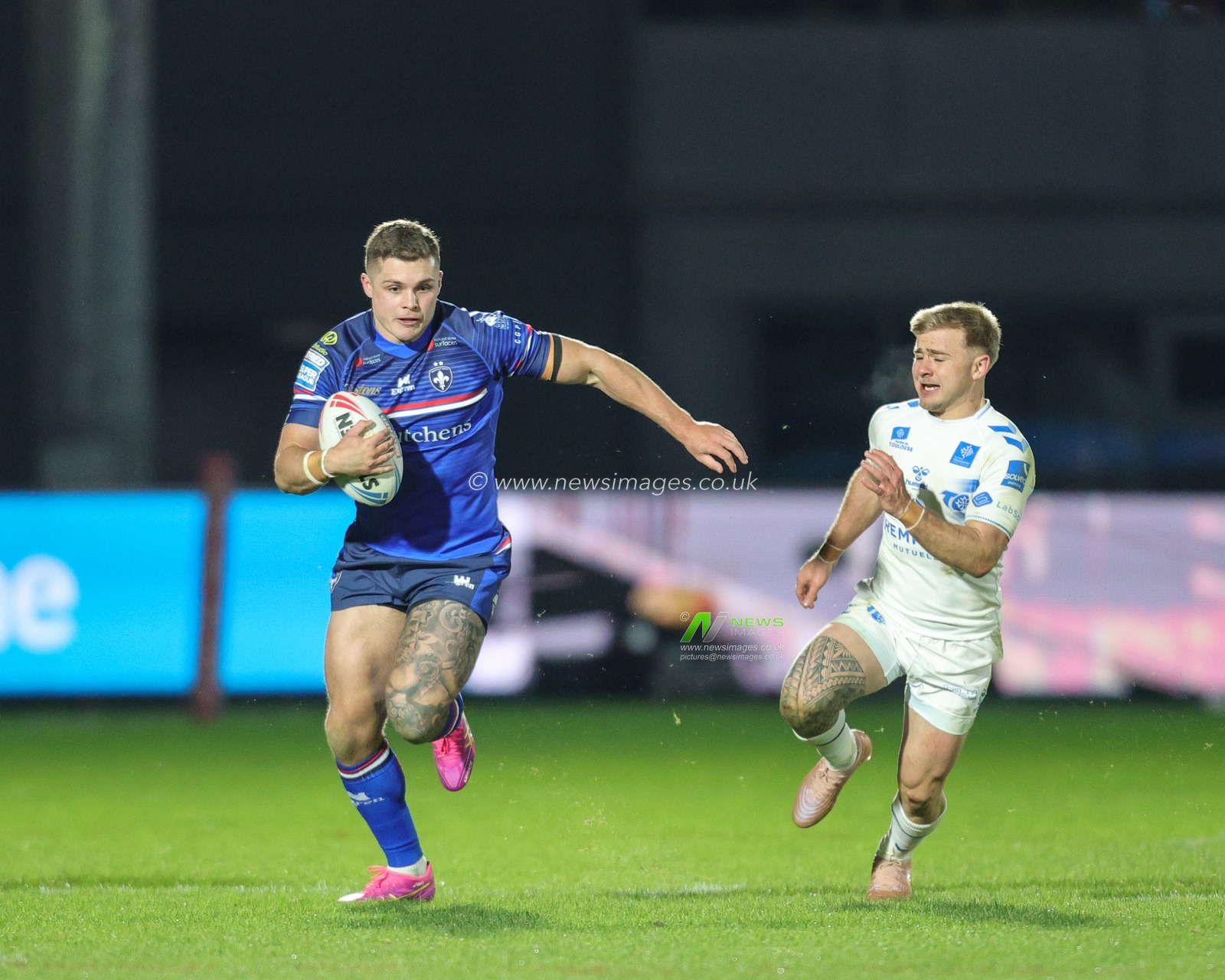 Cameron Scott of Wakefield Trinity breaks with the ball during the Betfred Super League Round 1 match Wakefield Trinity vs Toulouse Olympique at DIY Kitchens Stadium, Wakefield, United Kingdom on 14 February 2026

(Photo by Richard Bierton/News Images)
