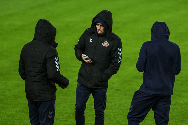 Enzo Le Fee of Sunderland arrives during the Premier League match Sunderland vs Liverpool at Stadium Of Light, Sunderland, United Kingdom on 11 February 2026

(Photo by Alfie Cosgrove/News Images)