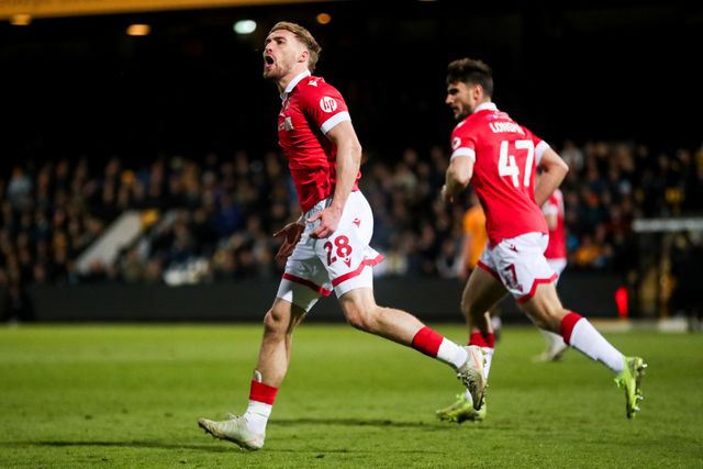 Sam Smith of Wrexham AFC celebrates his goal to make it 2-2 during the Sky Bet League 1 match Cambridge United vs Wrexham at Abbey Stadium, Cambridge, United Kingdom, 1st April 2025

(Photo by Izzy Poles/News Images)